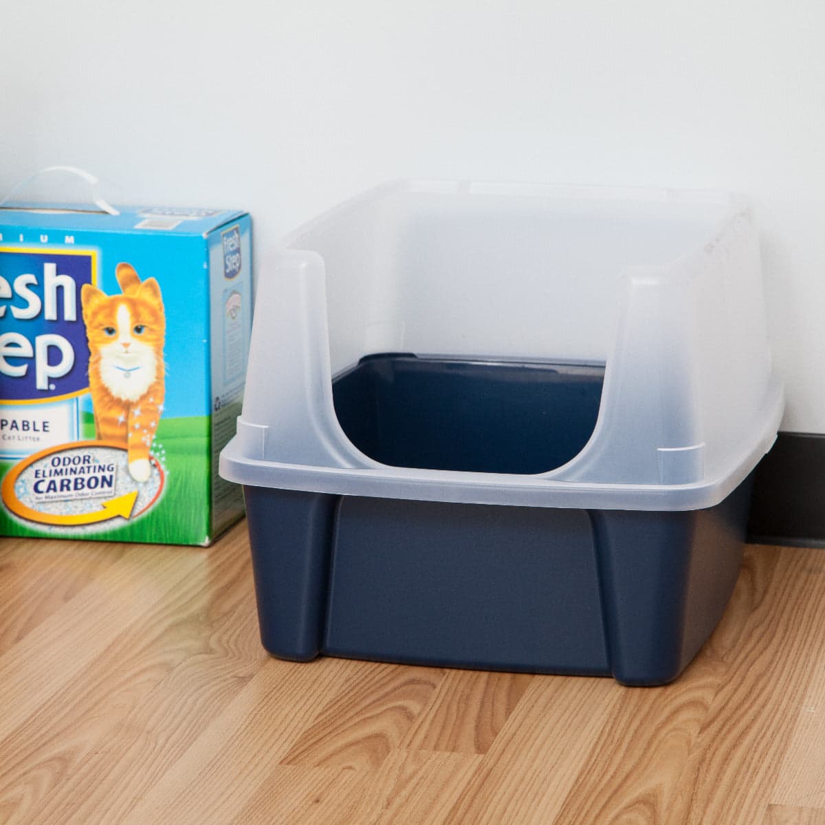 IRIS USA open-top litter box with shield product image